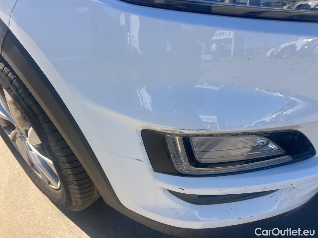  Hyundai  Tucson HYUNDAI  / 2018 / 5P / todoterreno 1.6 CRDI 85kW (116CV) 48V SLE 4X2(SP)(SL) #6