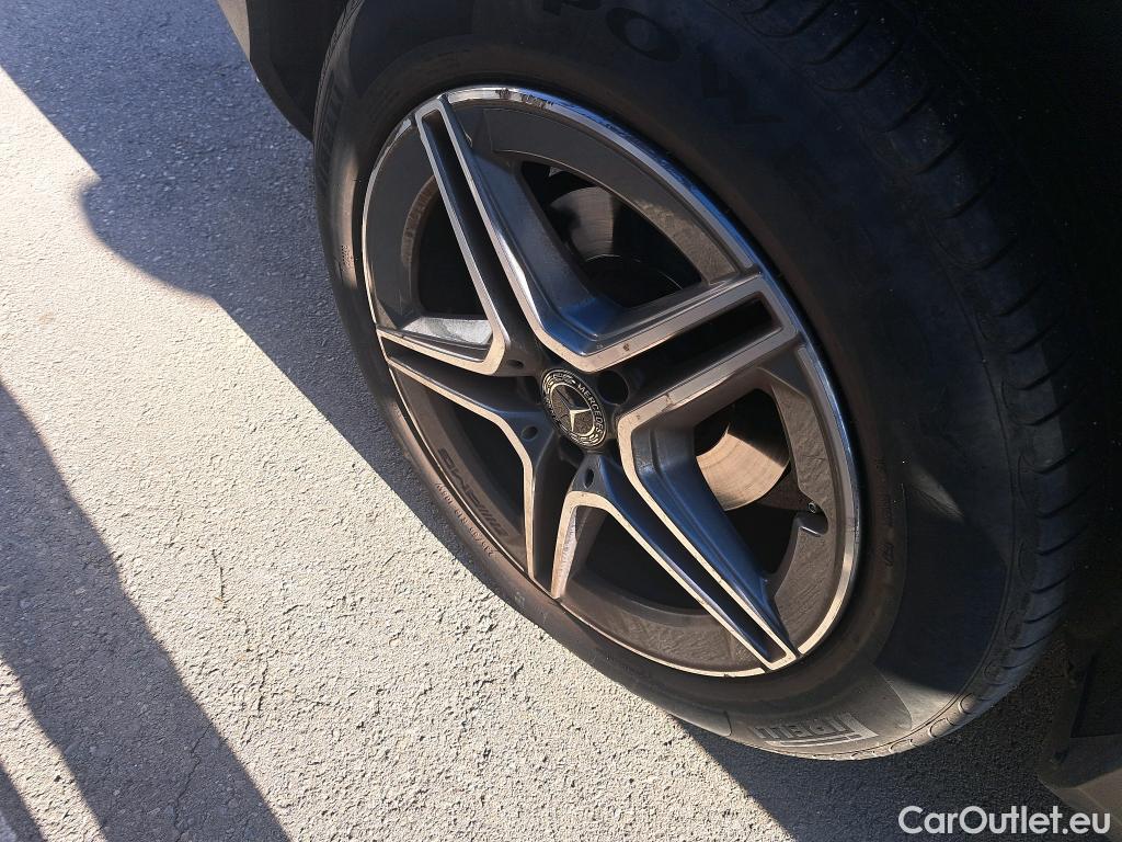  Mercedes  G-Klasee MERCEDES-BENZ Clase GLC / 2019 / 5P / todoterreno GLC 300 de 4MATIC #39