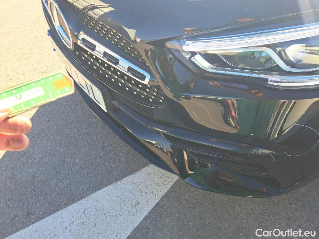  Mercedes  GLA MERCEDES-BENZ  / 2020 / 5P / todoterreno  200 D #16