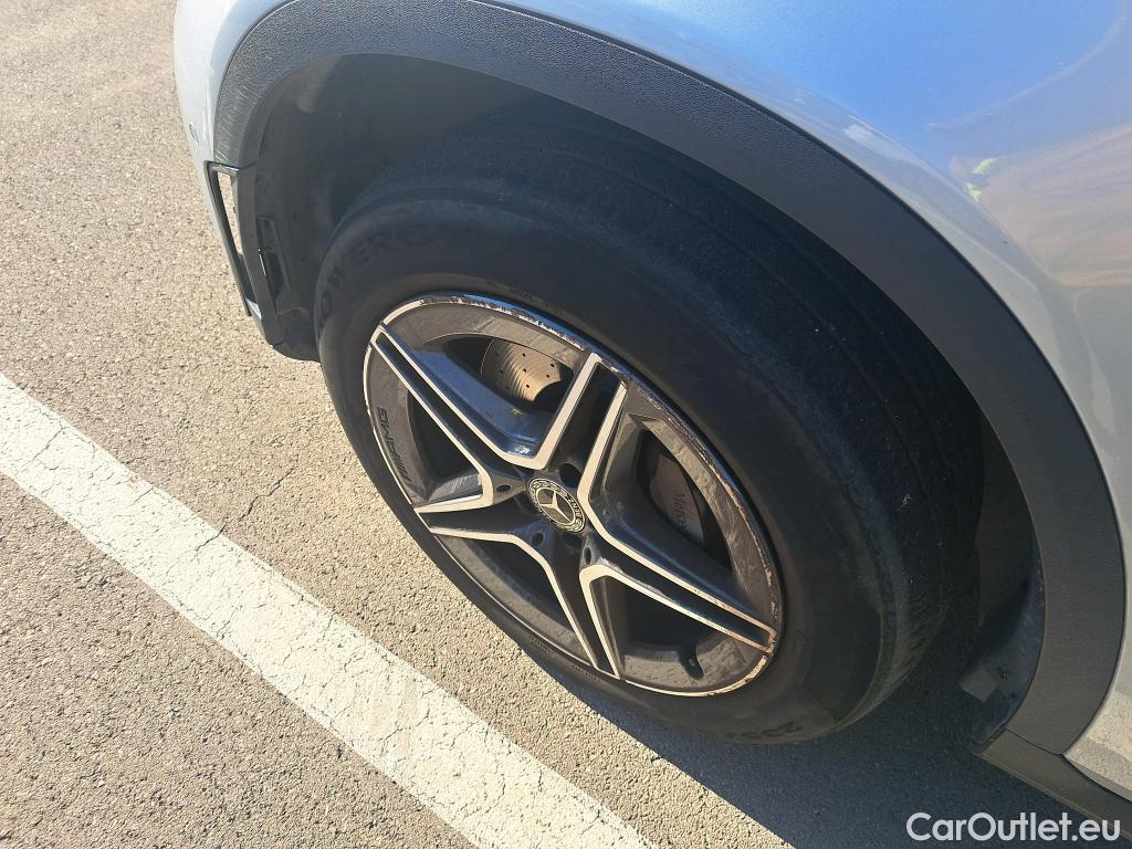  Mercedes  G-Klasee MERCEDES-BENZ Clase GLC / 2019 / 5P / todoterreno GLC 300 de 4MATIC #3