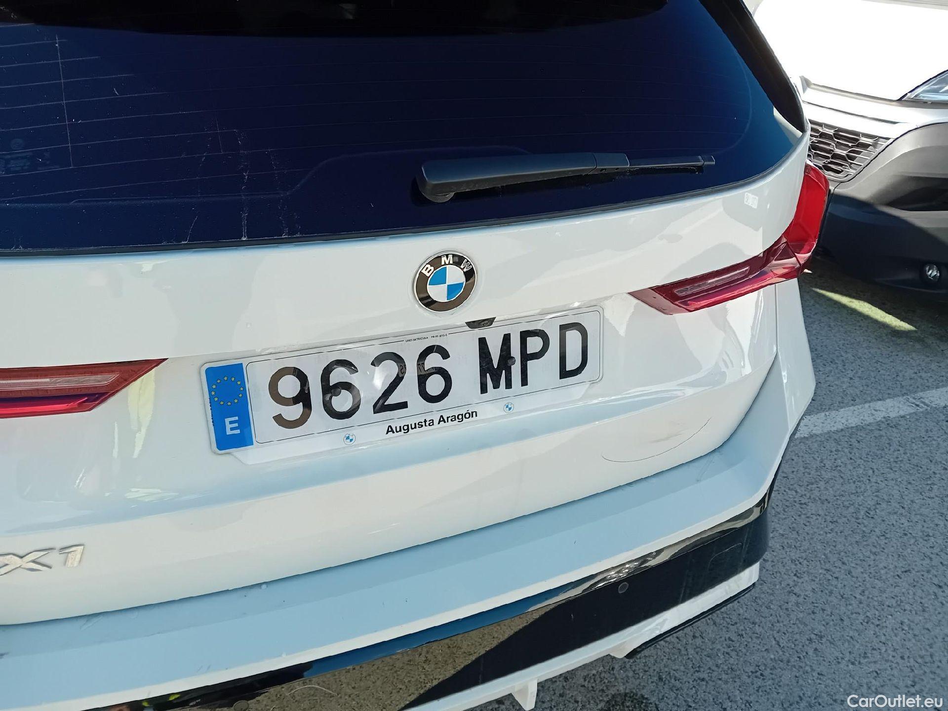  Bmw  X1 BMW  / 2022 / 5P / todoterreno sDrive18d Paquete M #19