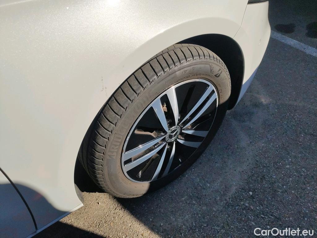  Mercedes  A-Klasse MERCEDES-BENZ Clase A / 2018 / 4P / sedán Sedán A 250 e #7