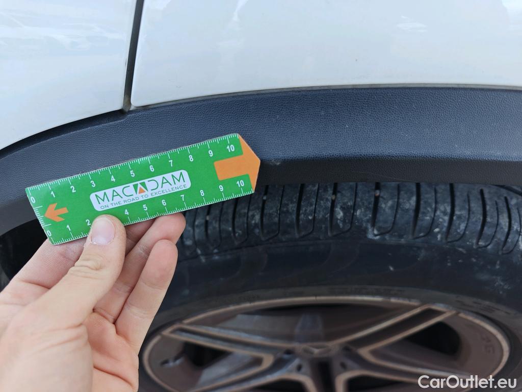  Mercedes  G-Klasee MERCEDES-BENZ GLC Coupé / 2019 / 5P / coupé GLC 220 d 4MATIC #24