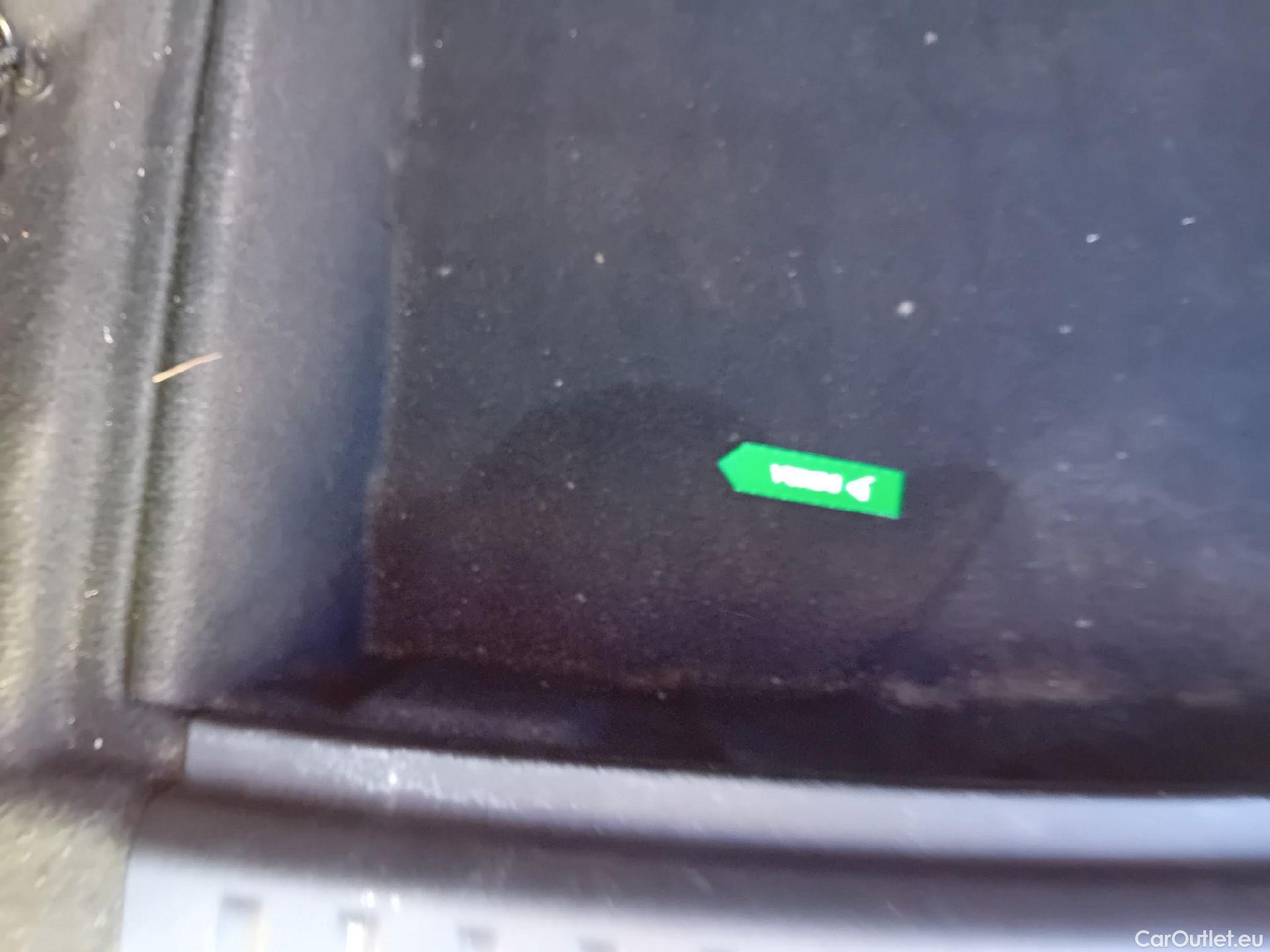  Bmw  X1 BMW  / 2022 / 5P / todoterreno sDrive18d Paquete M #29