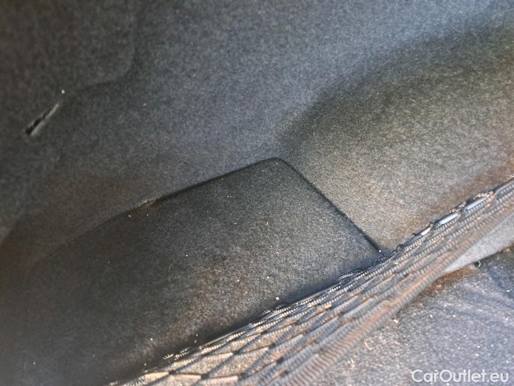  Mercedes  G-Klasee MERCEDES-BENZ Clase GLC / 2019 / 5P / todoterreno GLC 300 de 4MATIC #21