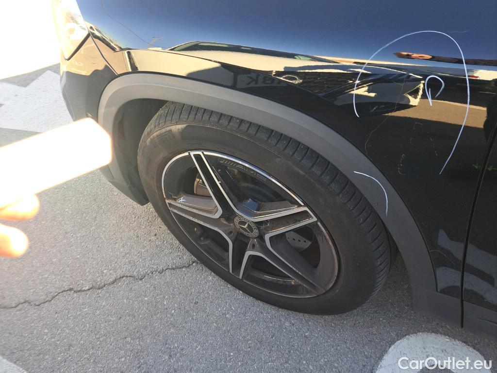  Mercedes  GLA MERCEDES-BENZ  / 2020 / 5P / todoterreno  200 D #27