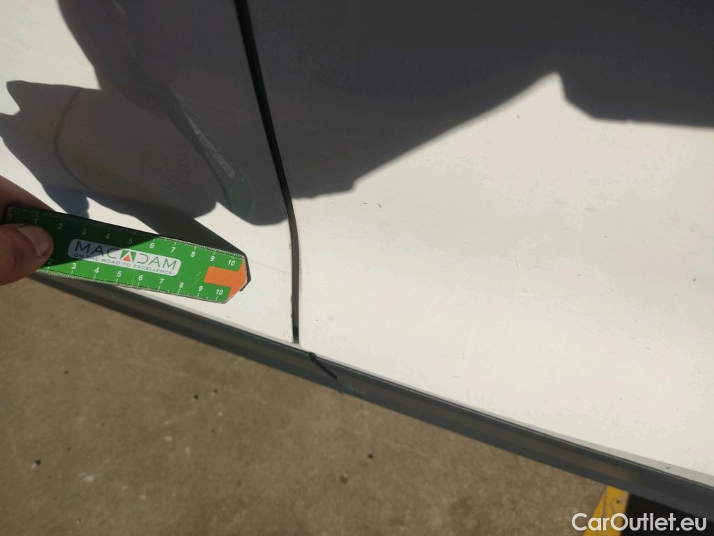  Seat  Arona SEAT  / 2017 / 5P / todoterreno 1.0 TSI 81kW (110CV) Style Plus (AC) #22