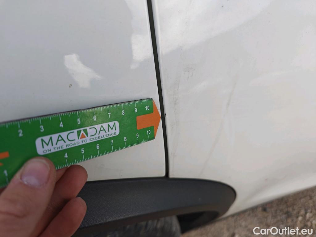  Mercedes  G-Klasee MERCEDES-BENZ GLC Coupé / 2019 / 5P / coupé GLC 220 d 4MATIC #26