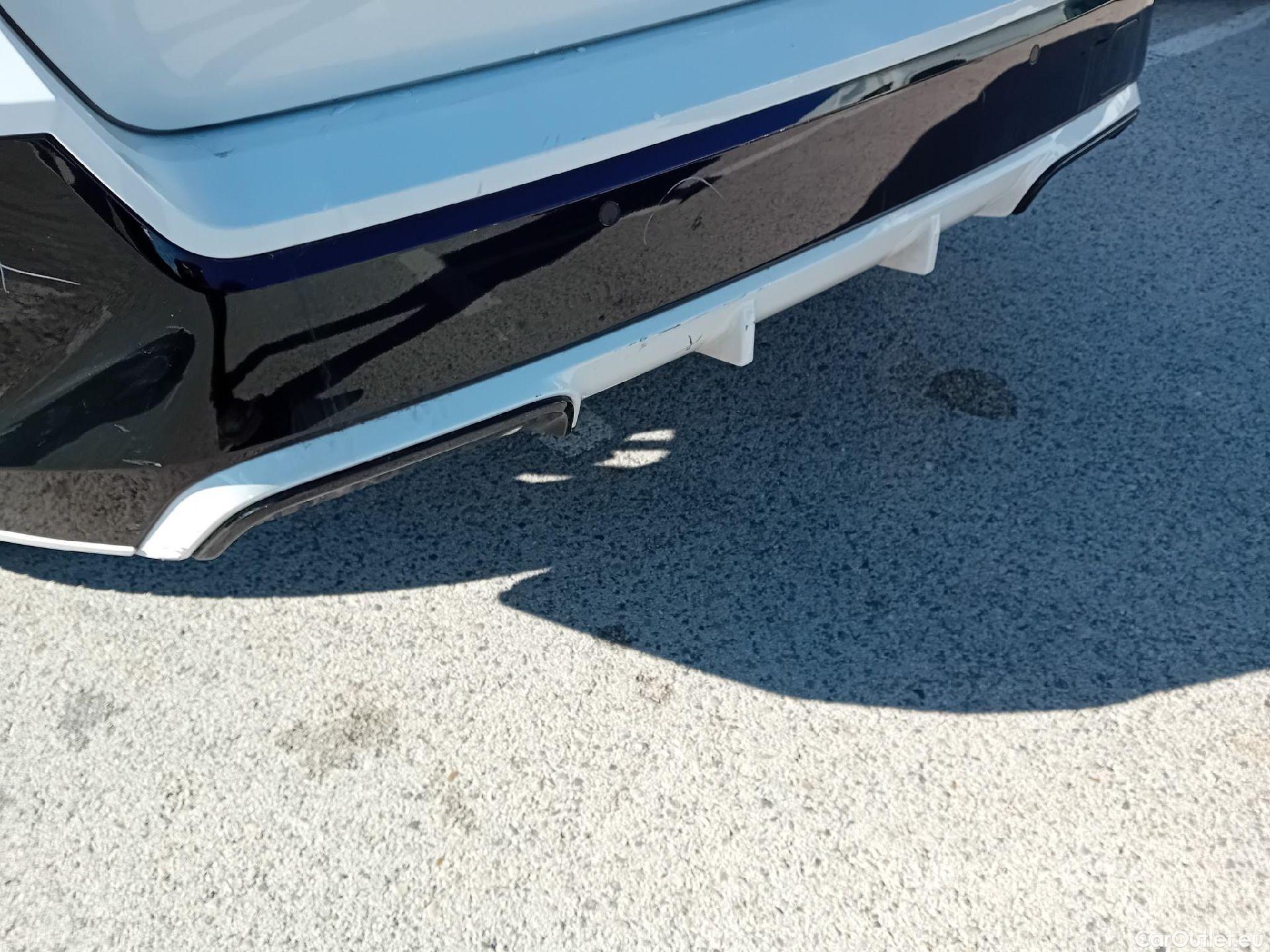  Bmw  X1 BMW  / 2022 / 5P / todoterreno sDrive18d Paquete M #15