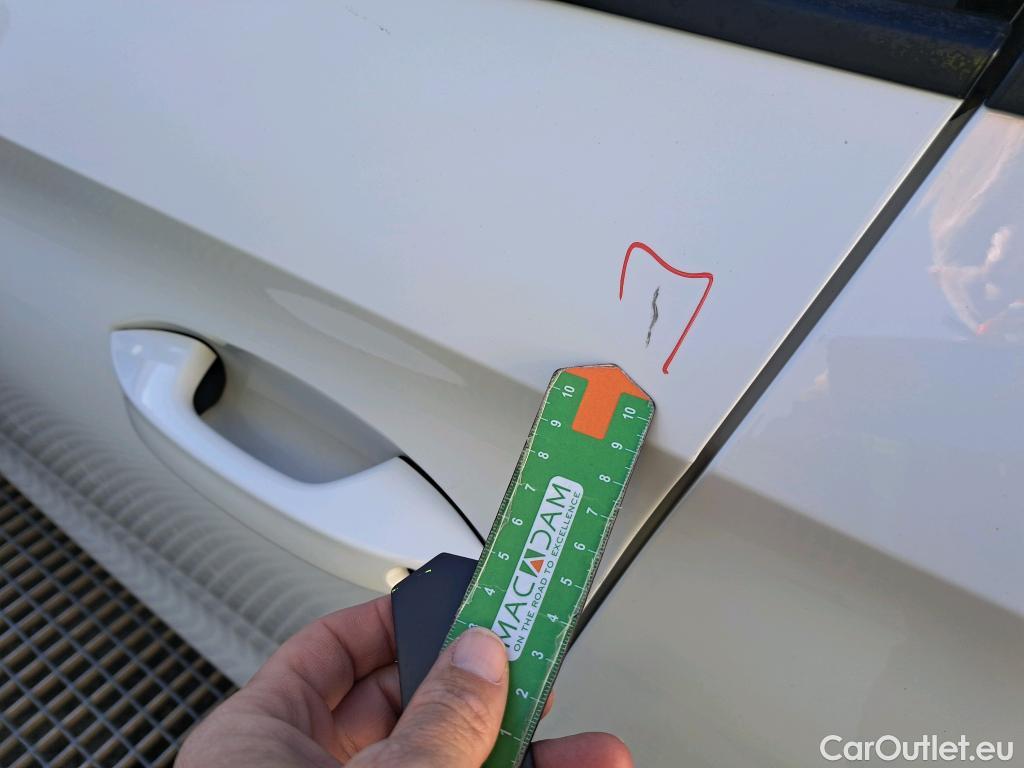  Seat  Leon SEAT Nuevo León / 2020 / 5P / familiar SP 2.0 TDI 85kW Style Go(SP) #2