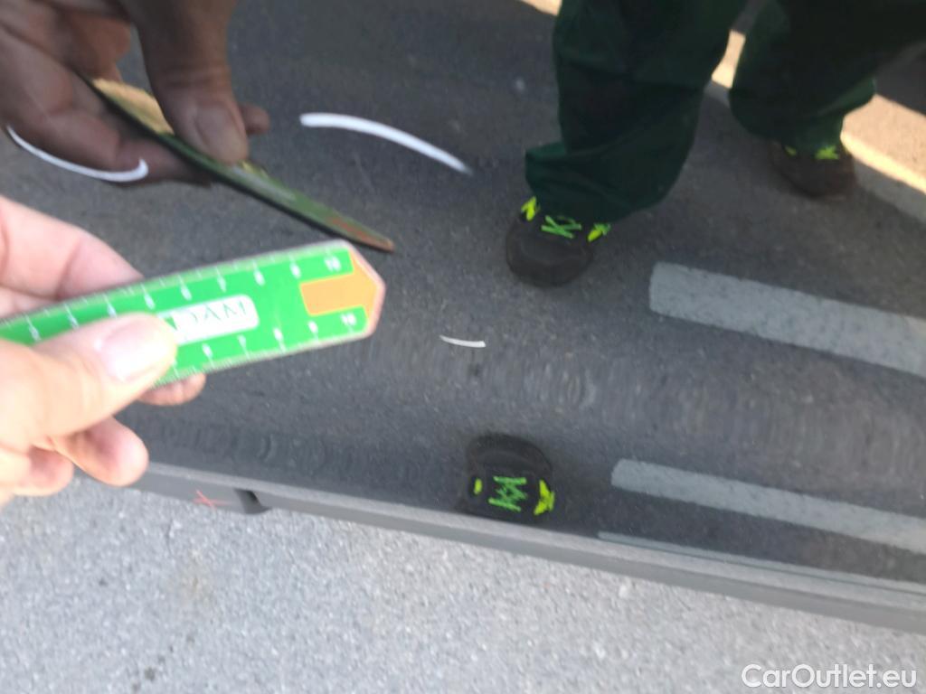  Mercedes  GLA MERCEDES-BENZ  / 2020 / 5P / todoterreno  200 D #20