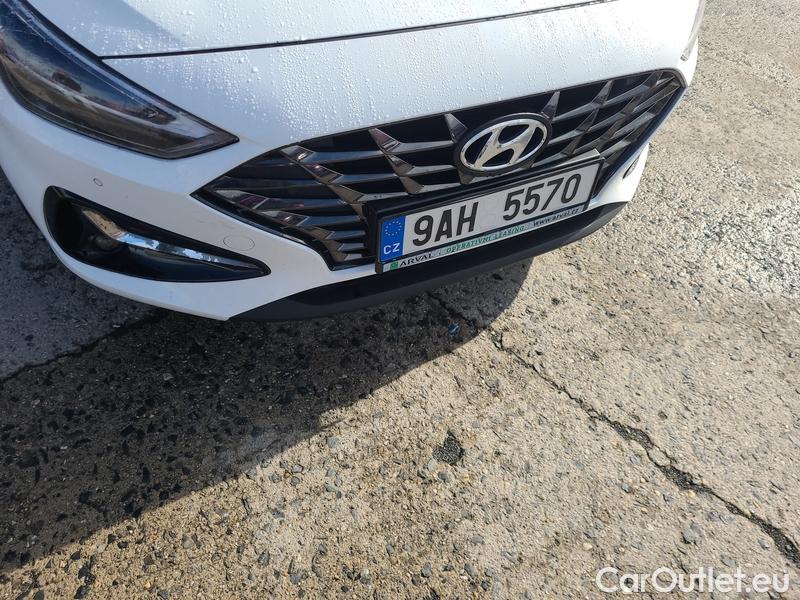  Hyundai  i30   cw (PD)(2017->)  kom.1.5T-GDI Smart 5d #3