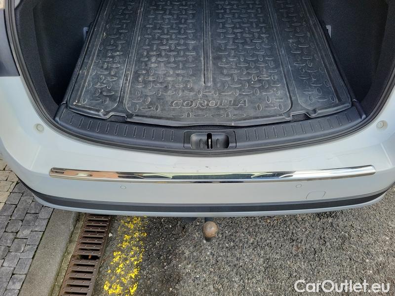  Toyota  Corolla  TouringSports (E21) (2019)  TS 1.8Hyb.Trek AT #8