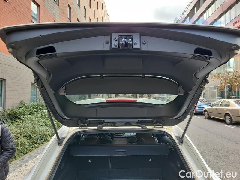  Toyota  Corolla  TouringSports (E21) (2019)  TS 1.8Hyb.Trek AT #7