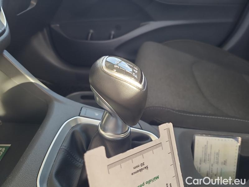  Hyundai  i30  (PD)(01.2017  ->)  1.5T-GDI 118 Family Smart #10