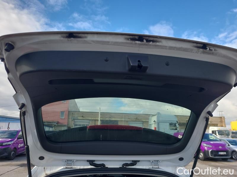  Hyundai  i30   cw (PD)(2017->)  kom.1.5T-GDI Smart 5d #11