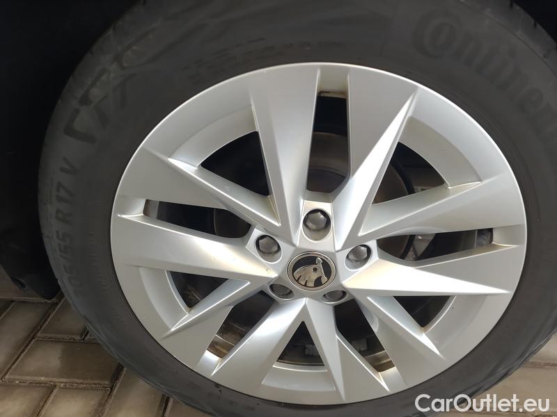  Skoda  Octavia  Lim. (NX3)(2020)  2.0TDI 85 Style AT #14