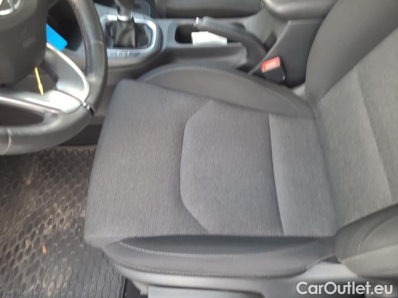  Hyundai  i30  (PD)(01.2017  ->)  kom.1.6CRDi 115 Smart #7