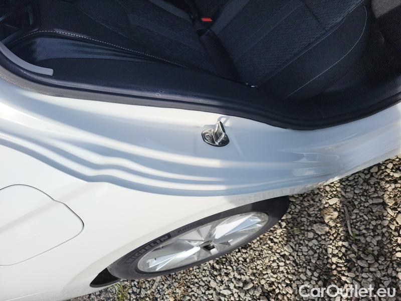  Skoda  Octavia  Lim. (NX3)(2020) Oct. 2.0TDI 110 Style AT 5d #15