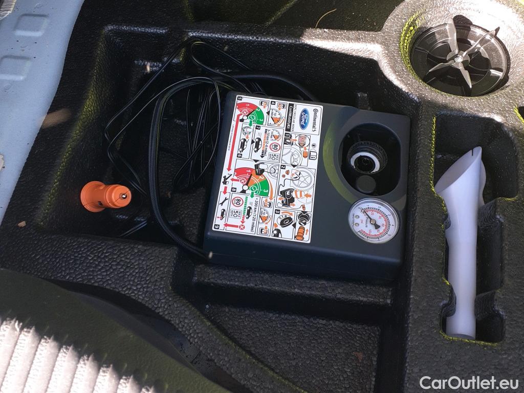  Ford  Mondeo FORD  / 2014 / 4P / sedán 2.0 Híbrido 137kW (187CV) Titanium HEV #2