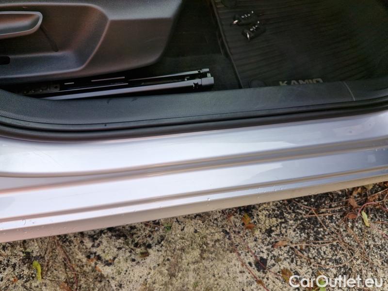  Skoda  KAMIQ -SUV (NW4) (2019)  1.0TSI 81 Ambition #26