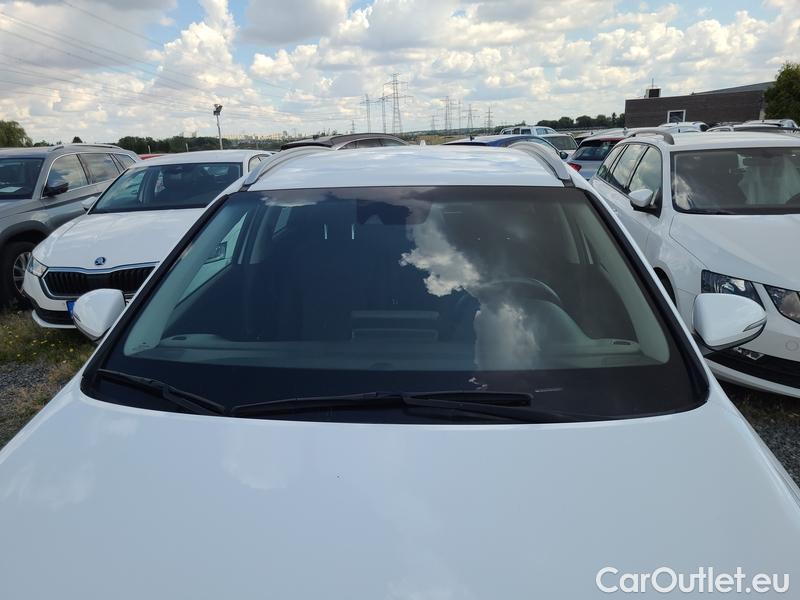  Hyundai  i30  (PD)(01.2017  ->)  kom.1.6CRDi 115 Smart #1