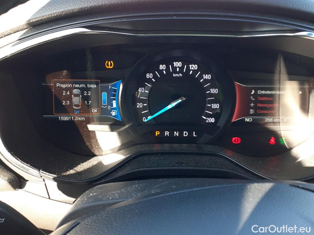  Ford  Mondeo FORD  / 2014 / 4P / sedán 2.0 Híbrido 137kW (187CV) Titanium HEV #11