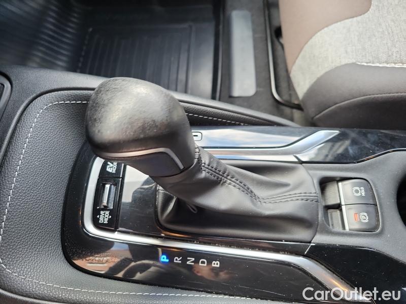  Toyota  Corolla  TouringSports (E21) (2019)  TS 1.8Hyb.Trek AT #3