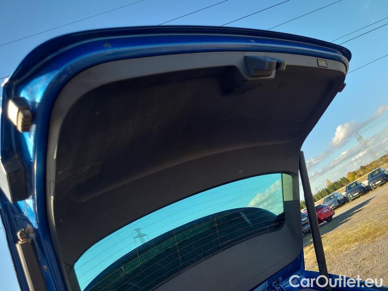  Skoda  Octavia  Combi (NX3)(2020) Oct.Combi 2.0TDI 110 Style AT #12