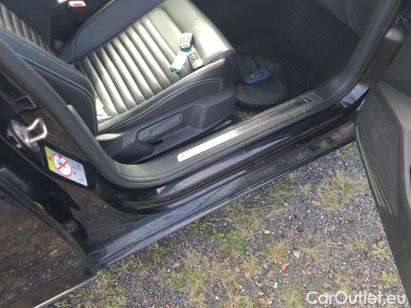  Volkswagen  Passat  Variant (CB5) (2019) Pas.Var.2.0TDI 140 Elegance AT #40