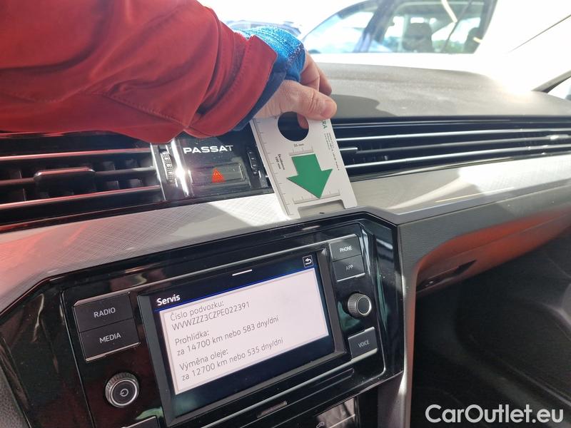  Volkswagen  Passat  Variant (CB5) (2019) Pas.Var.2.0TDI 110 Business AT #8