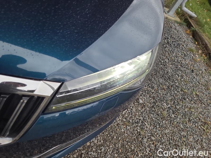  Skoda  Superb  Combi (3T5)(2010) Sup.C.FL2.0TDI 110 Style AT #14