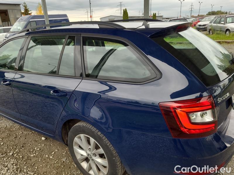  Skoda  Octavia  Combi  (5E5)(03.2017->) Co1.6TDI85 Ambition DSG #18