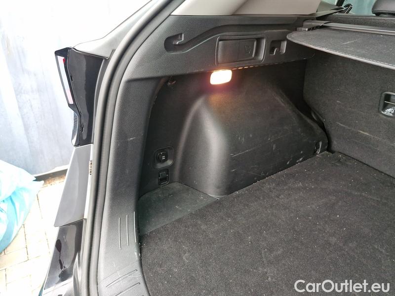  KIA  Sportage  (NQ5)(2022->) Sport.1.6TGDI 130 TOP 4x4 AT #10