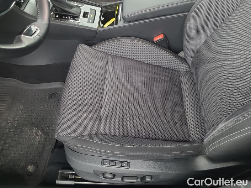  Skoda  Superb  Combi (3T5)(2010) Sup.C.FL2.0TDI 110 Style AT #12