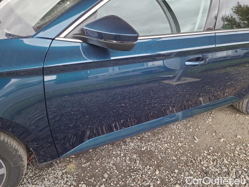  Skoda  Superb  Combi (3T5)(2010) Sup.C.FL2.0TDI 110 Style AT #15