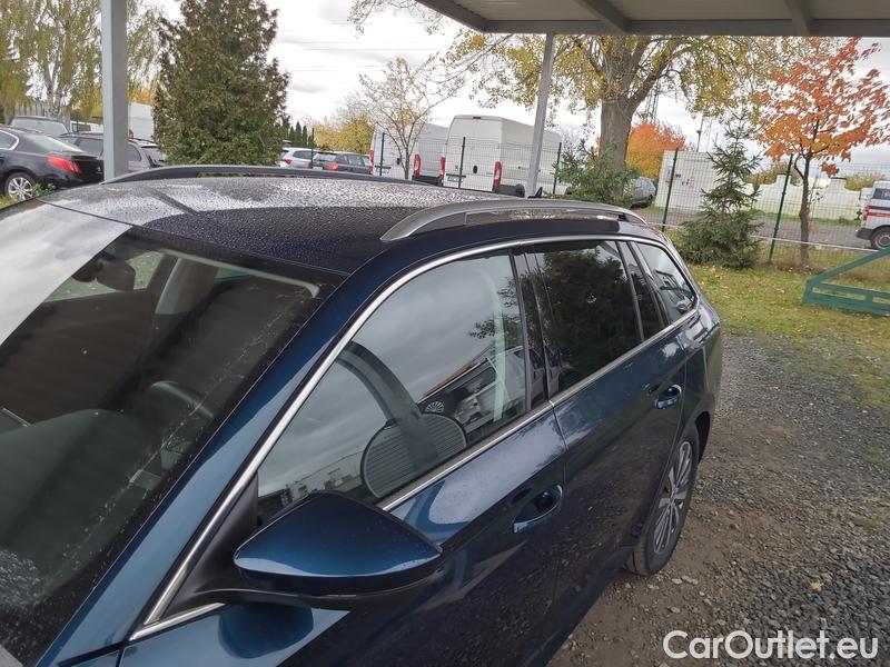  Skoda  Superb  Combi (3T5)(2010) Sup.C.FL2.0TDI 110 Style AT #3