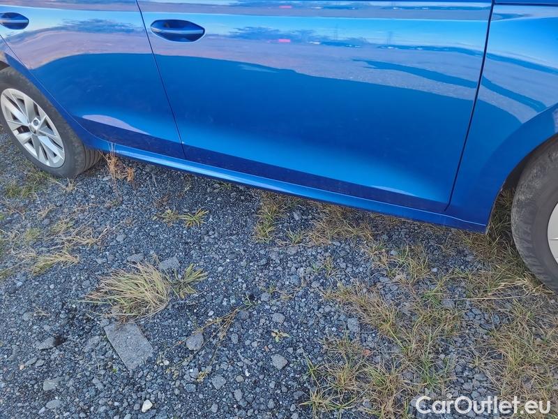  Skoda  Octavia  Combi (NX3)(2020) Oct.Combi 2.0TDI 110 Style AT #2