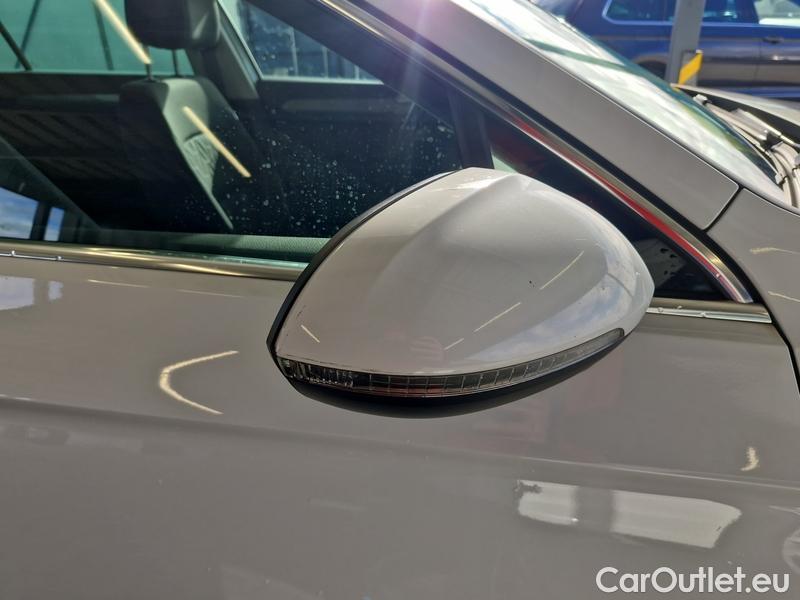  Volkswagen  Passat  Variant (CB5) (2019) Pas.Var.2.0TDI 110 Business AT #21