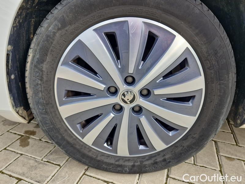  Skoda  Superb  Combi (3V5)(2015) Sup.C.FL2.0TDI 110 Style #3