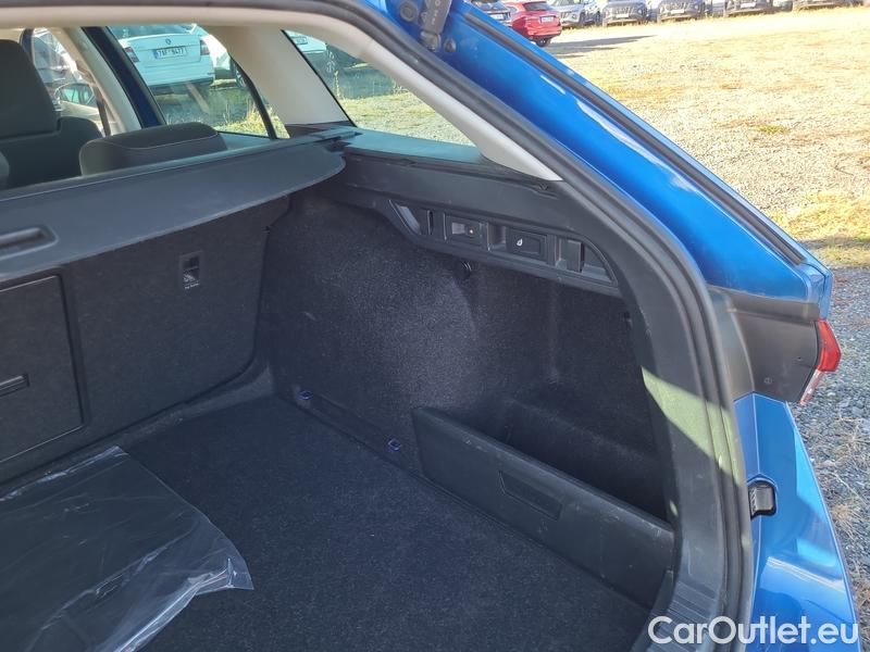  Skoda  Octavia  Combi (NX3)(2020) Oct.Combi 2.0TDI 110 Style AT #13