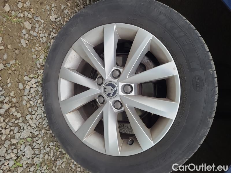  Skoda  Octavia  Combi  (5E5)(03.2017->) Co1.6TDI85 Ambition DSG #3