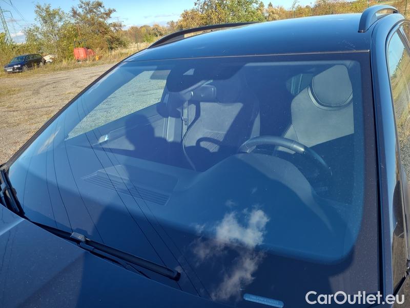  Skoda  Superb  Combi (3T5)(2010) Sup.Com.2.0TSI 200 Spor.4x4 AT #1