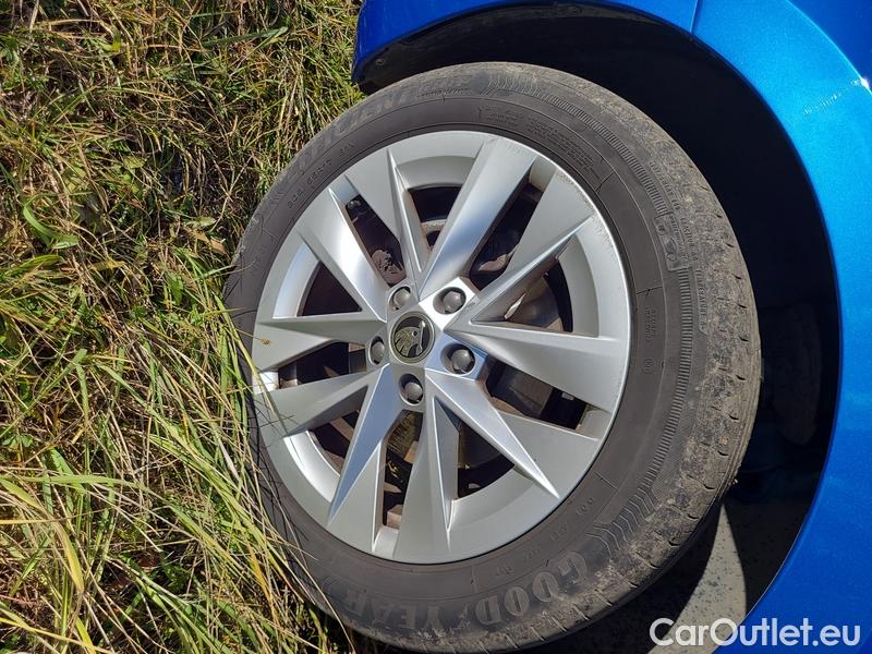  Skoda  Octavia  Combi (NX3)(2020) Oct.Combi 2.0TDI 110 Style AT #7