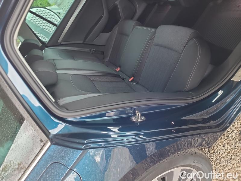  Skoda  Superb  Combi (3T5)(2010) Sup.C.FL2.0TDI 110 Style AT #11