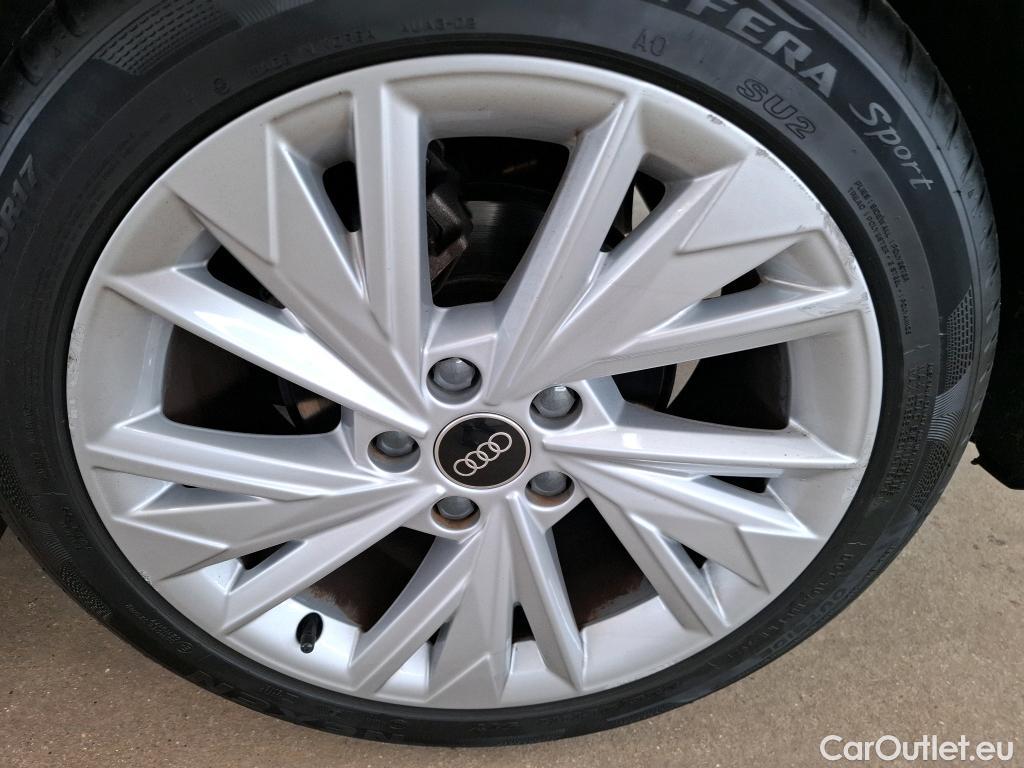  Audi  A3  Sportback 30 TFSI Design Luxe 1.0 TFSI 110CV BVA7 E6d #10