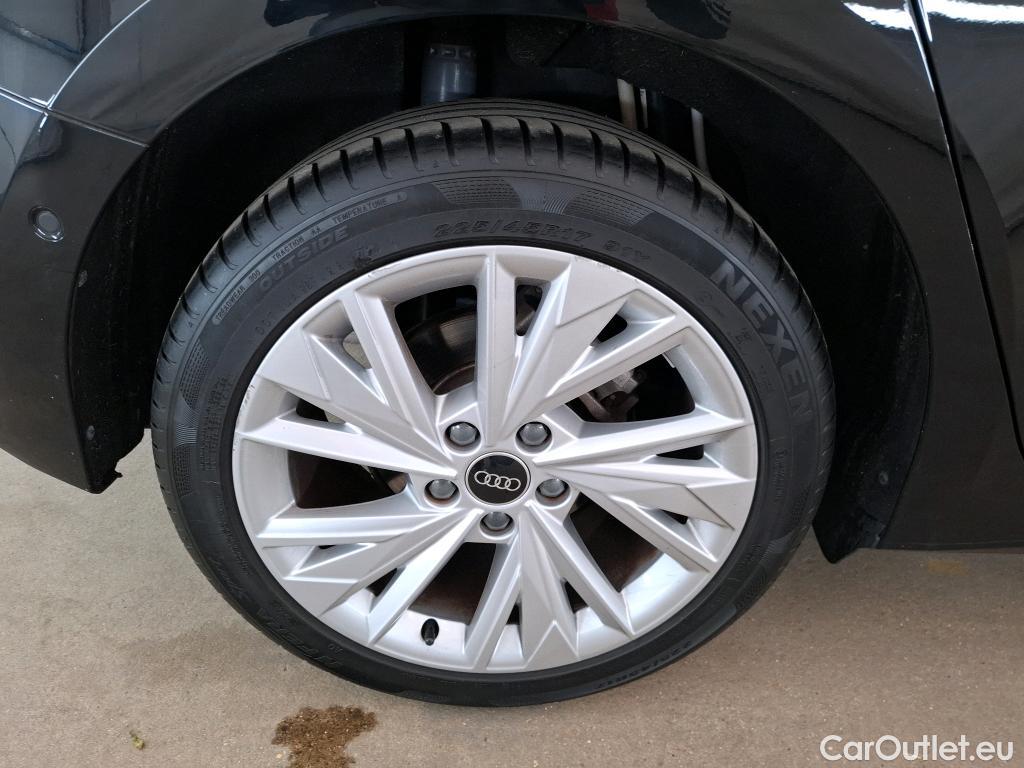  Audi  A3  Sportback 30 TFSI Design Luxe 1.0 TFSI 110CV BVA7 E6d #20