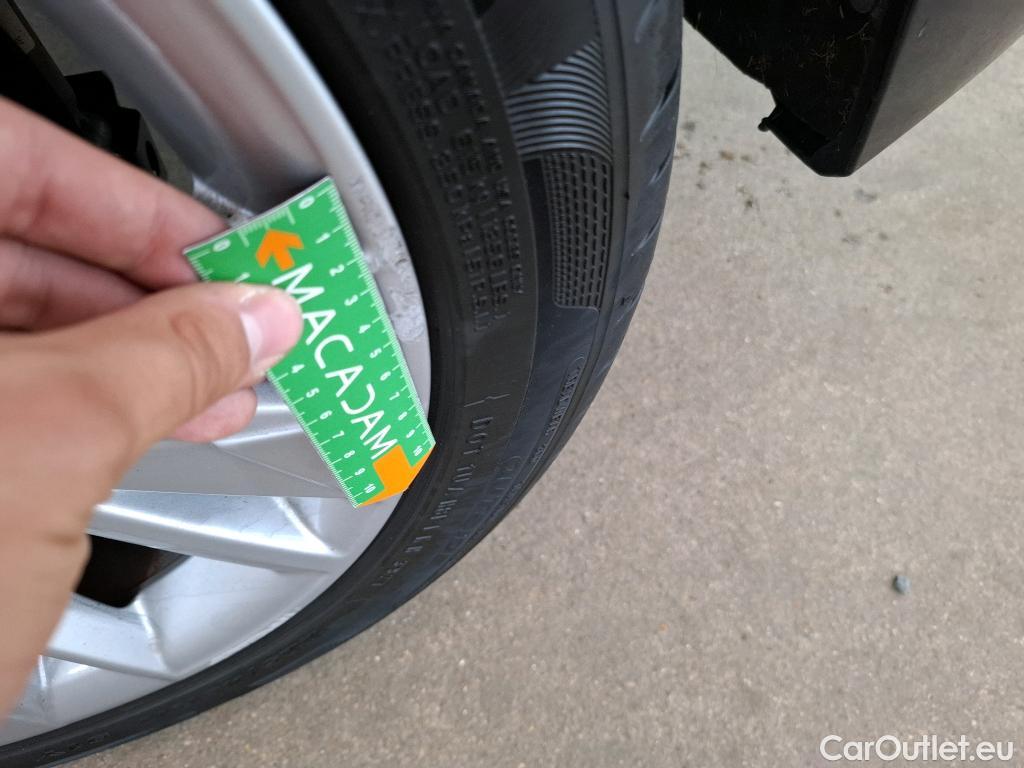  Audi  A3  Sportback 30 TFSI Design Luxe 1.0 TFSI 110CV BVA7 E6d #13