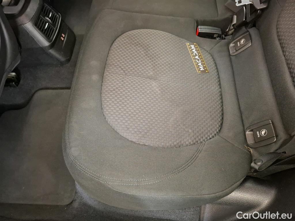  Bmw  Serie 2 BMW  Active Tourer / 2018 / 5P / monospace 225xe Business Design Auto #82