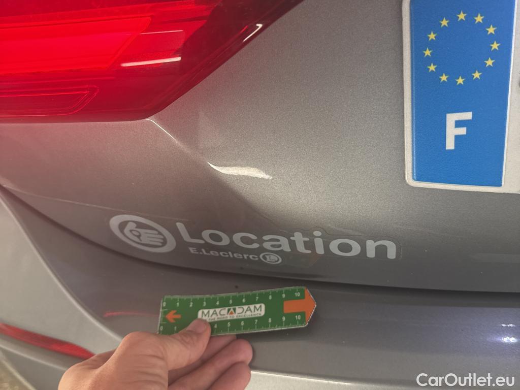  Bmw  Serie 1 BMW Série 1 / 2019 / 5P / Berline 116i DKG7 Business Design #3